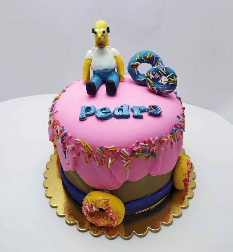 Homer Simpson cake